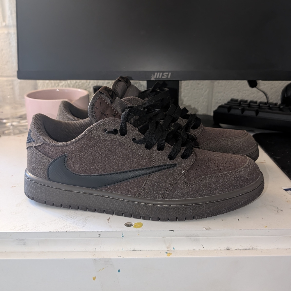 Travis Scott x Air Jordan 1 Retro Low OG SP 'Velvet Brown'